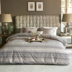 Bedframe Room 48
