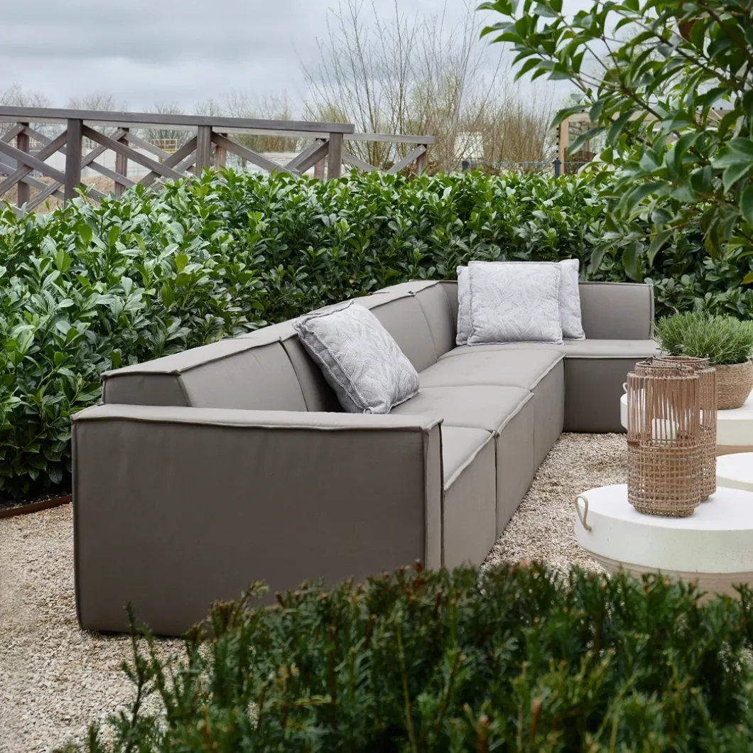 Bellagio Outdoor Center XL, sunbrella source, oak