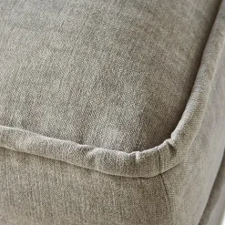 Voetenbank Metropolis, Stone